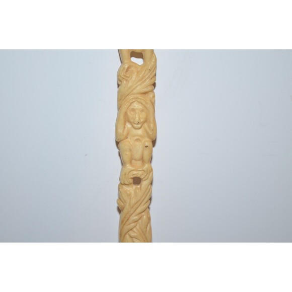 Wise See No Evil Hear No Evil Back Scratcher Japanese Symbols On Back VTG - Picture 5 of 13